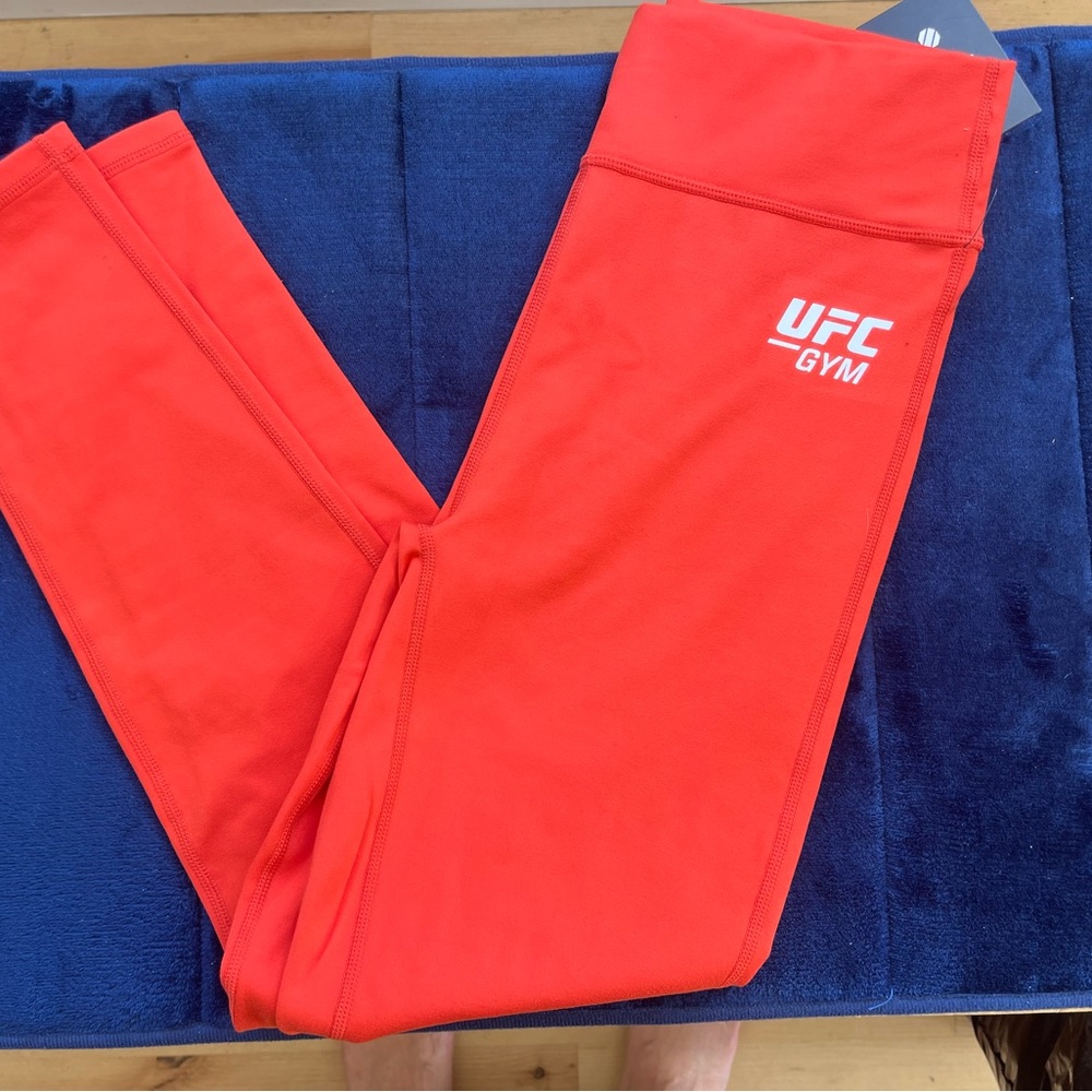 UFC Gym W Peaches Leggings
